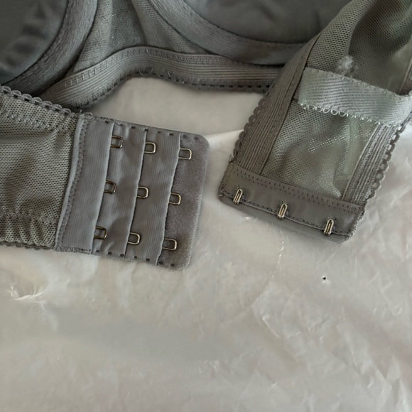 Aerie bra limited edition balconette push up sequin gray silver SZ 34D. NWOT - Picture 8 of 13